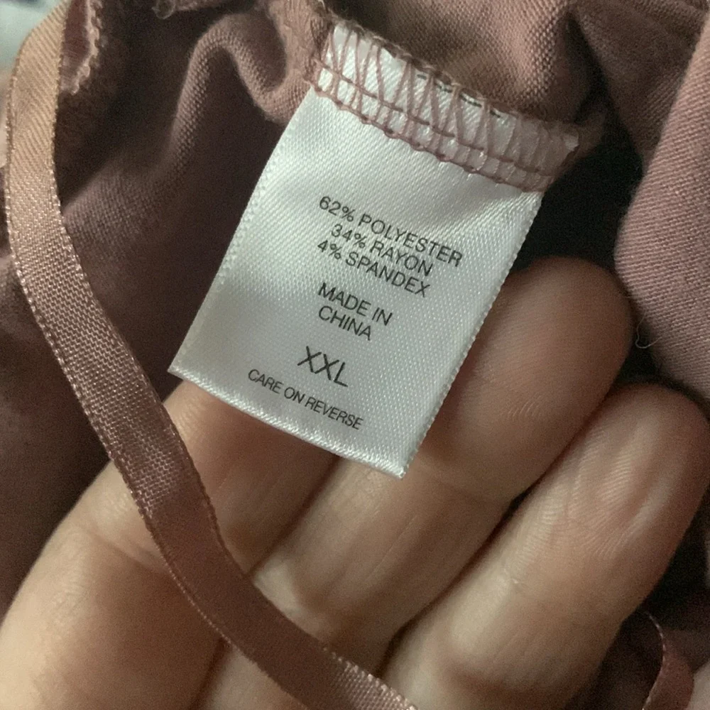 2X XXL NY & Co Pink Cold Shoulder drawstring waist Romper With Pockets! - Picture 5 of 6